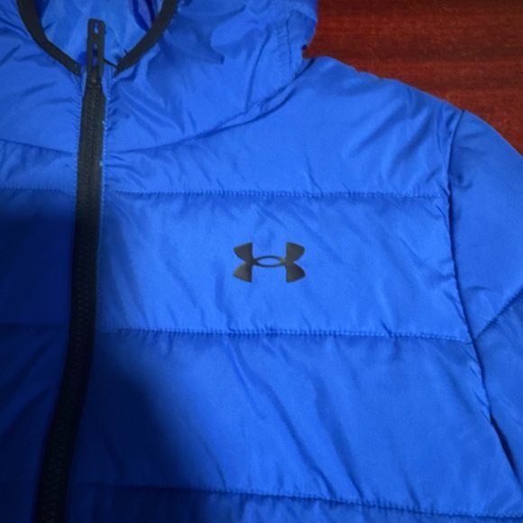 Under Armour Boys Pronto Colorblock Hood Lightweight Puffer Jacket YLarge - Picture 2 of 7